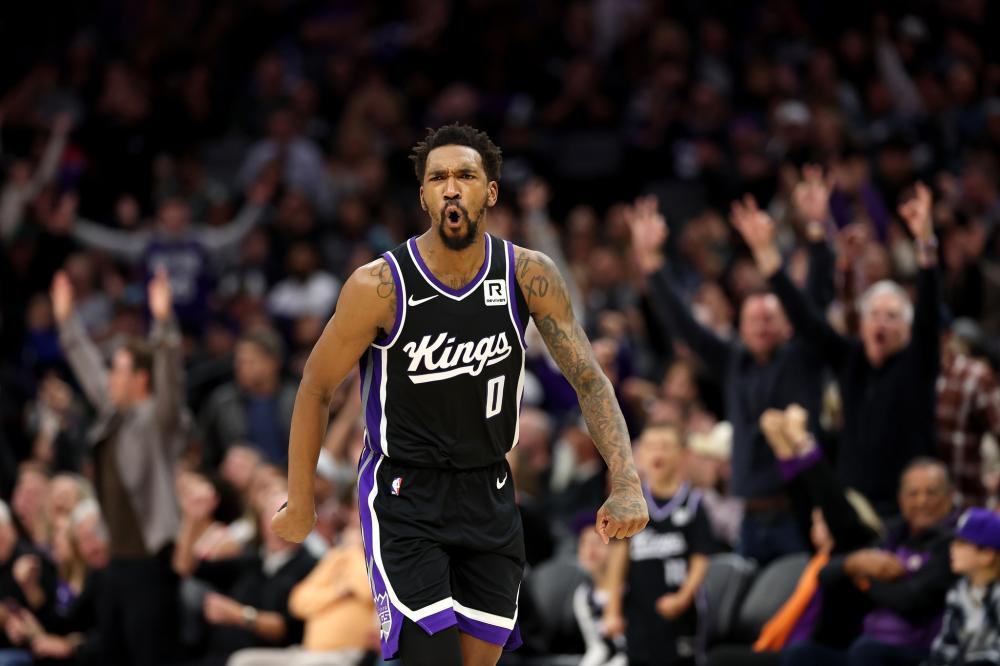 另一方面则 另一方面则