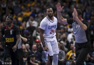 成功夺冠 成功夺冠