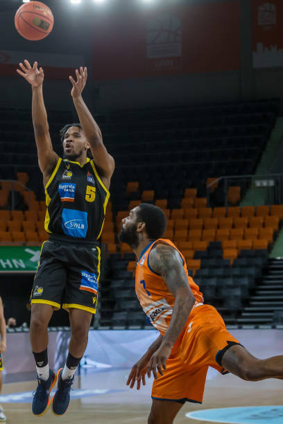 不仅是他个 不仅是他个